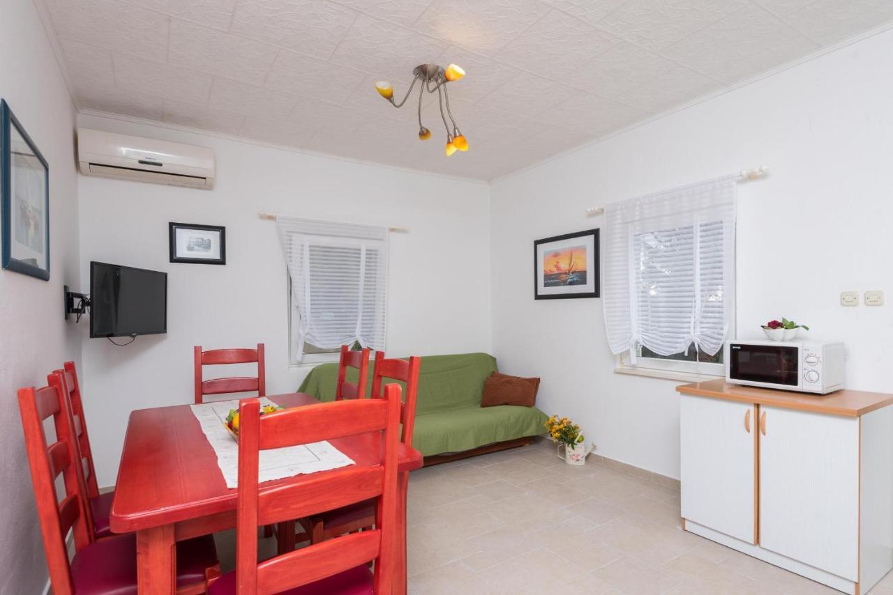 Apartments Mokalo Orebić Εξωτερικό φωτογραφία
