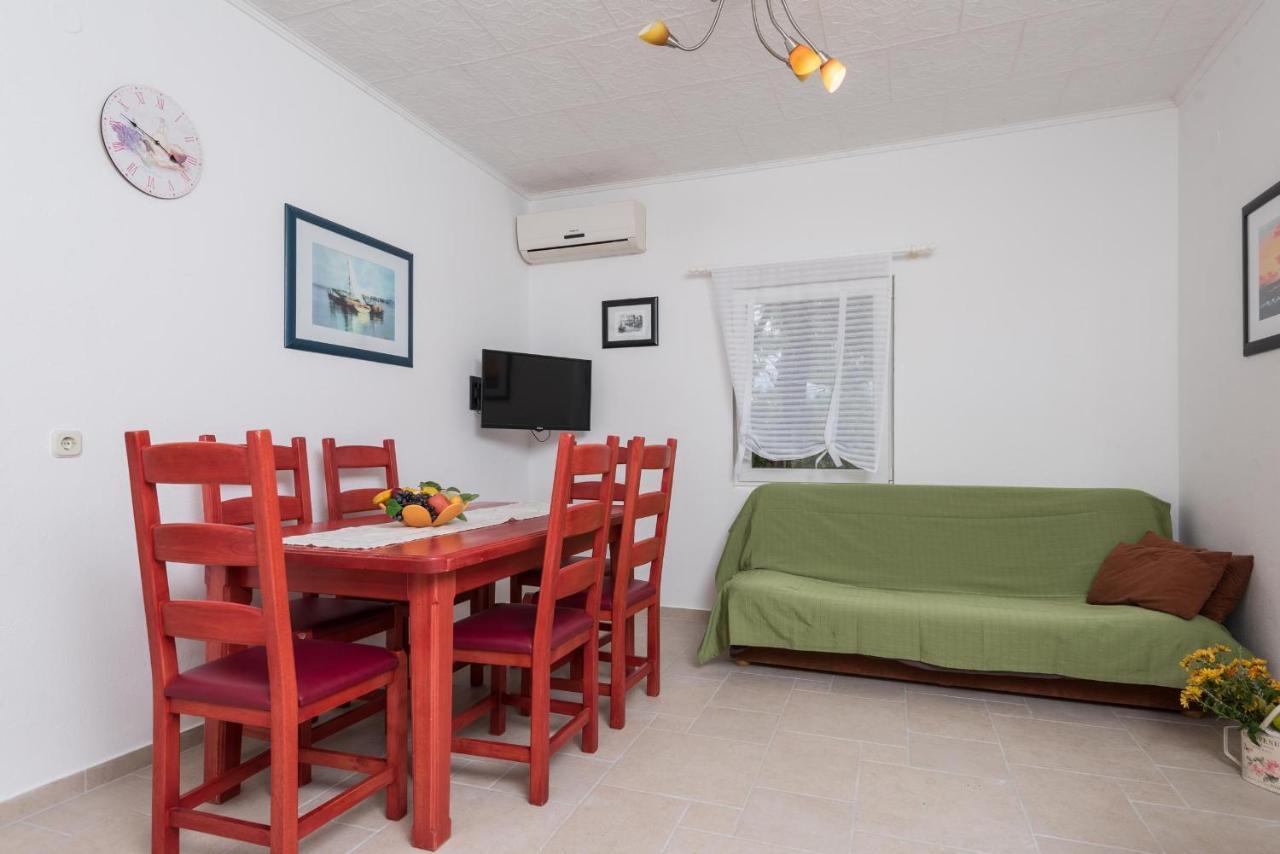 Apartments Mokalo Orebić Εξωτερικό φωτογραφία